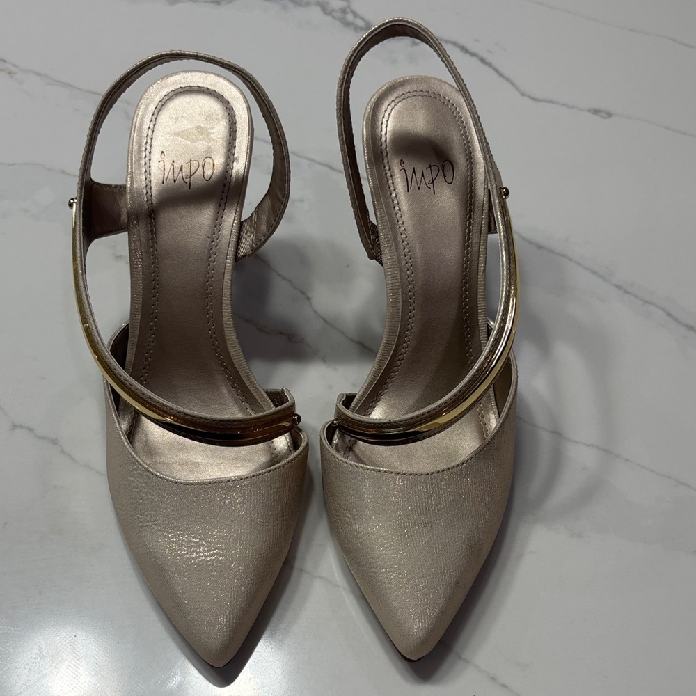Impo Women's Metallic Champagne Dress Pump with Gold Accent - Picture 2 of 11